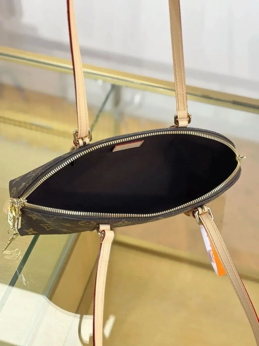 Louis Vuitton Squire East West bag Monogram product view 3