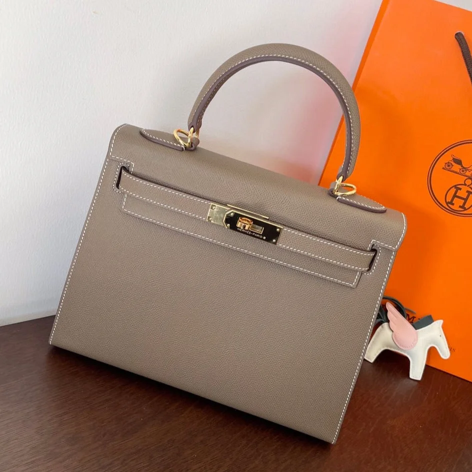 Hermès 28 cm Etain Epsom Leather Gold Hardware Bag product view 1
