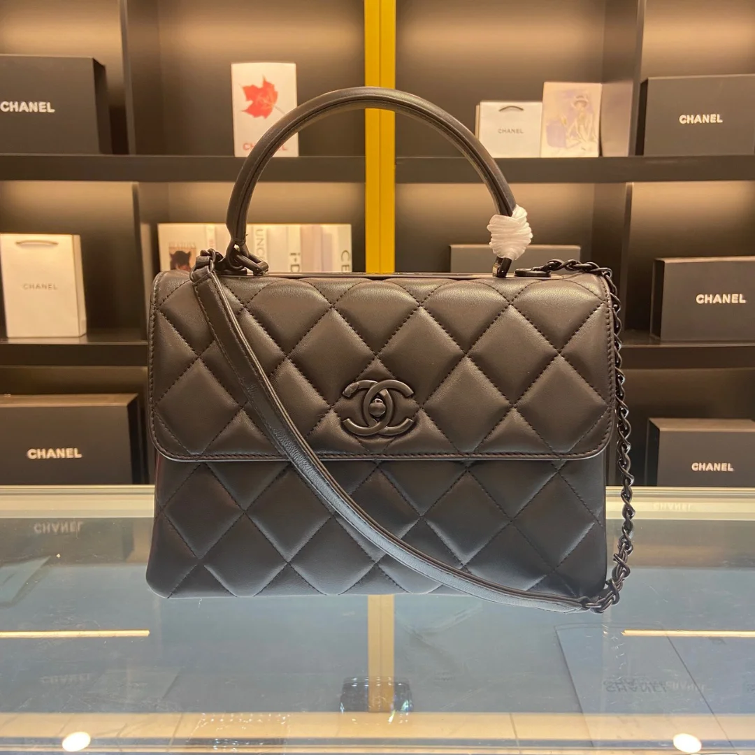 Chanel Trendy Brown Leather Handbags 25 cm product view 1