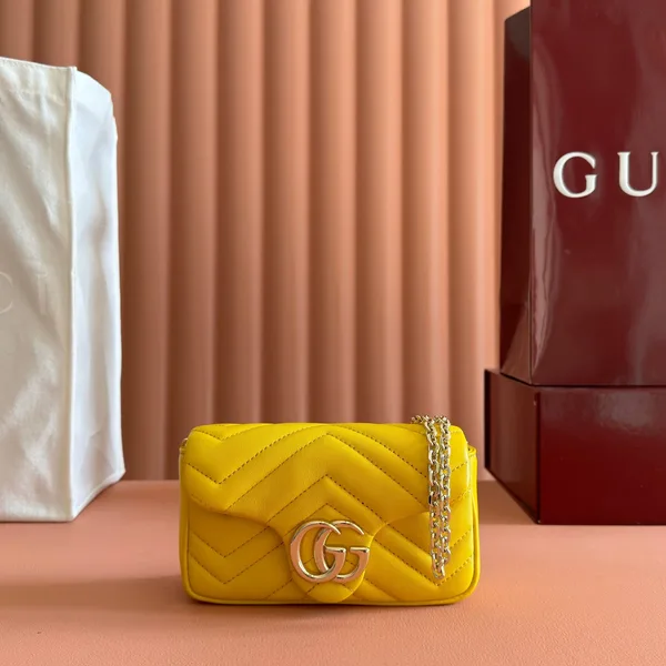 Gucci GG Marmont Bag 16 In Yellow Lambskin product photo