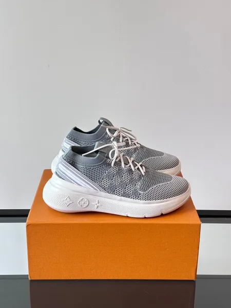 Louis Vuitton Men Grey Knit Fabric Sneakers product photo