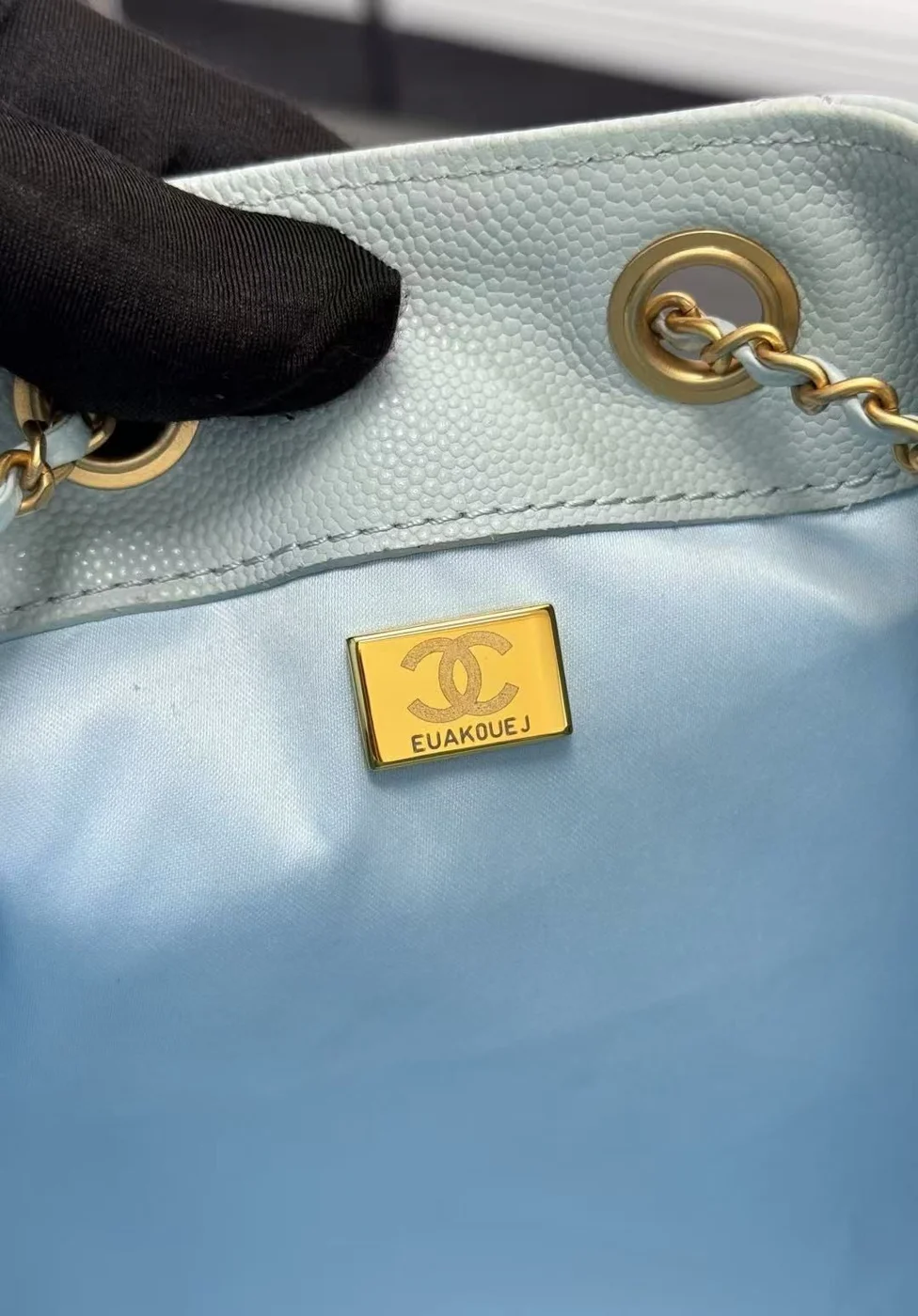 Chanel 25 Handbag 30 In Lgith Blue Cavier Gold Hardware product view 8