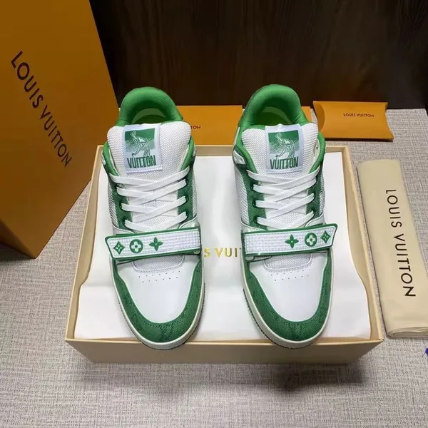 Louis Vuitton Trainer Green Sneakers product photo