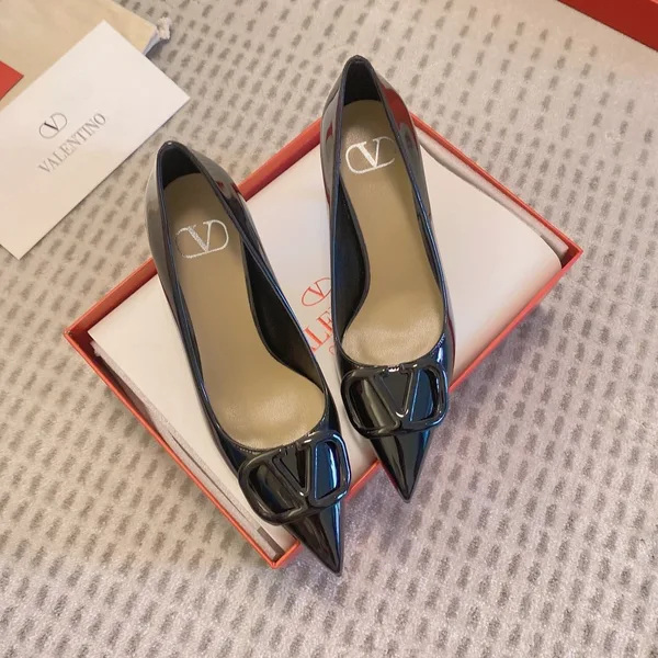 Valentino Women Black Patent Leather Pumps — VLogo Toe Detail product view 5