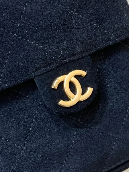 Chanel 25 Handbag 30 In Black Suede Gold Hardware product view 8