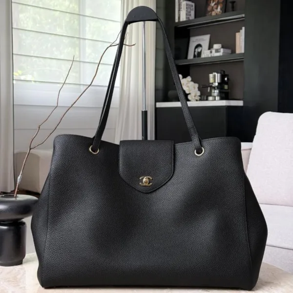 Chanel Large Shopping Bag from the Spring-Summer 2026 collection product photo