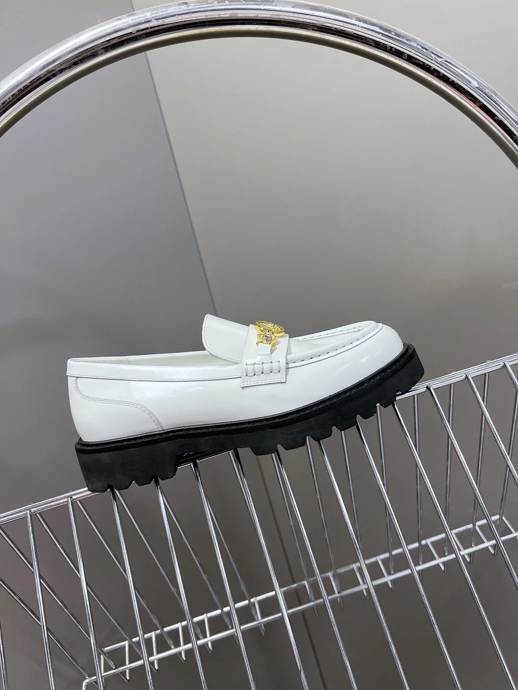 Louis Vuitton Women White Leather Loafers — Gold-Tone Chain Detail with Lug Sole product view 6