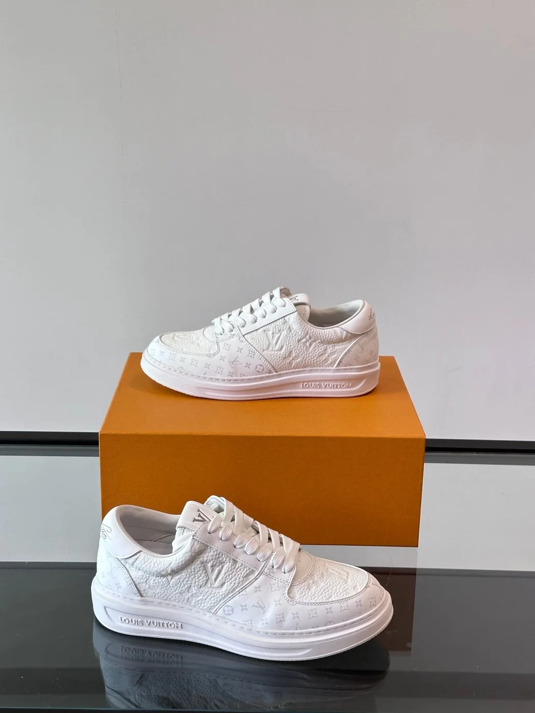 Louis Vuitton Men White Sneakers — Patterned Panels product view 4
