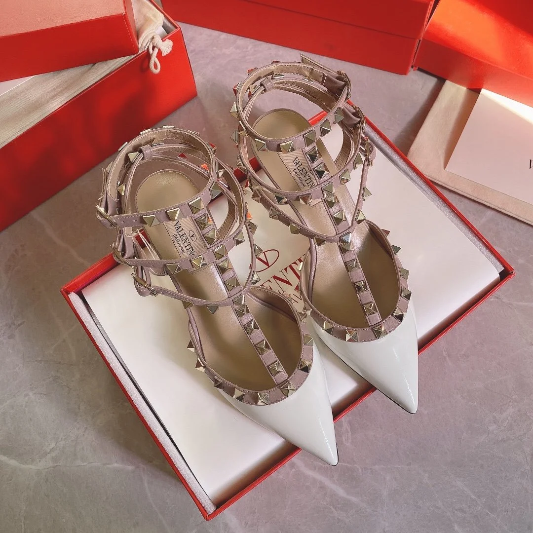 Valentino Women White Patent Leather Rockstud Pumps product view 1
