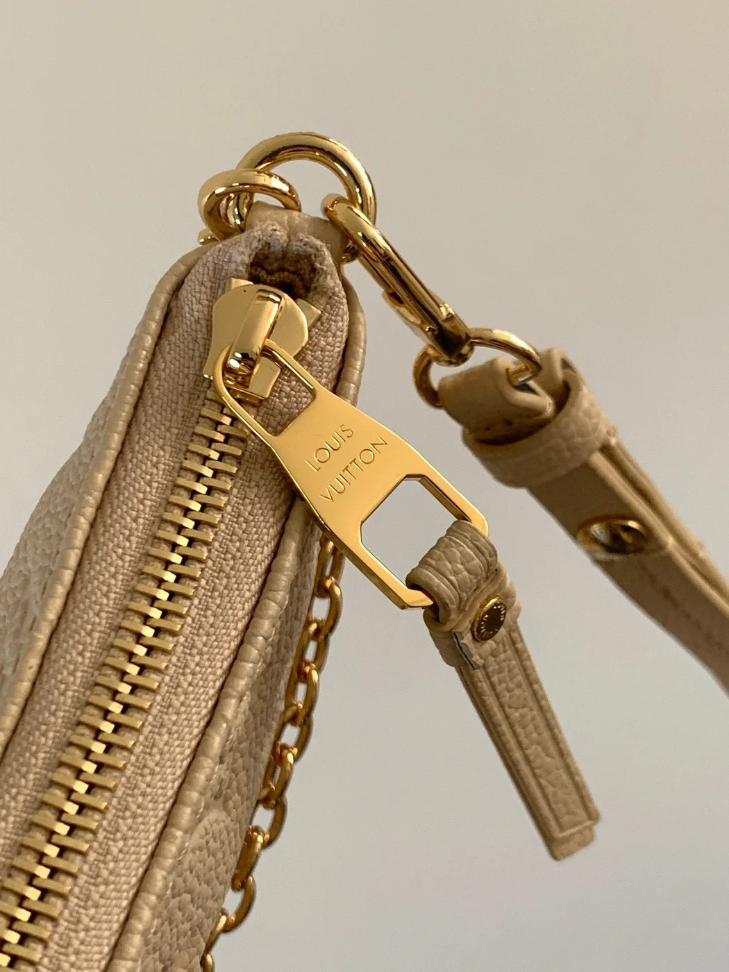 Louis Vuitton Easy Pouch On Strap 19 In Beige Monogram Empreinte Leather product view 4