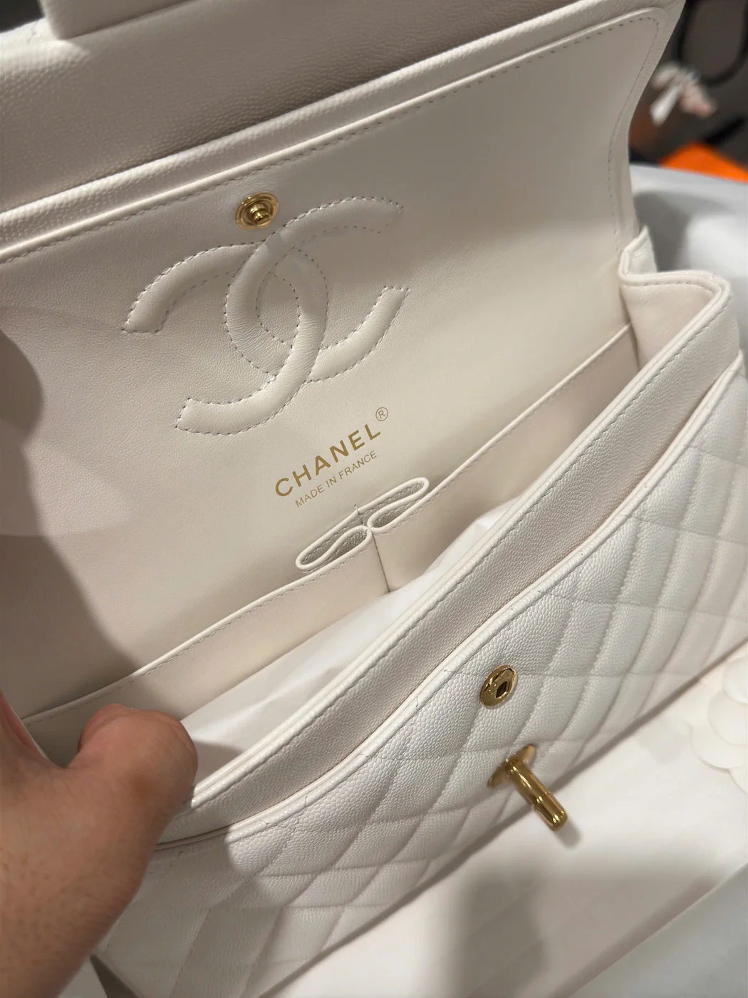 Chanel Classic Woman’s White Handbags Lock Gold 25 cm product view 5