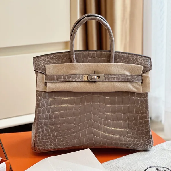 Hermès Etoupe Birkin 25 Porosus Crocodile Leather Palladium Hardware Bag product photo