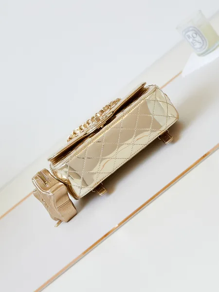 Chanel 24C gold mirror star Bag product view 5