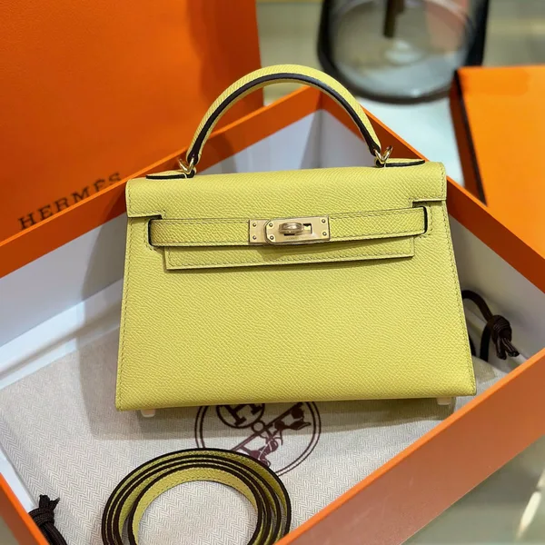 Hermès Mini Kelly 20 Yellow Gold Hardware Bag product photo