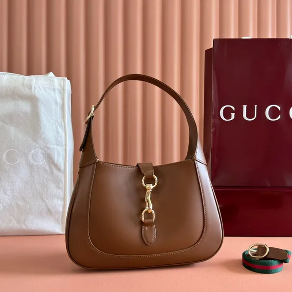 Gucci Jackie Small Shoulder Bag 27 In Tawny Brown Calfskin Gold Hardware product photo