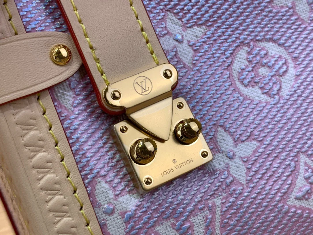 Louis Vuitton Side Trunk Monogram Pattern Handbags 21x14x6cm product view 4