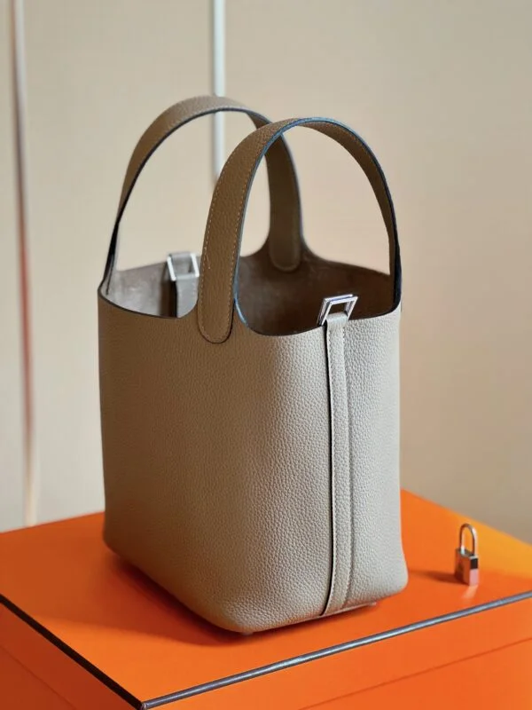 Hermès Picotin 18 Gray togo leather Silver Hardware Bag product view 6