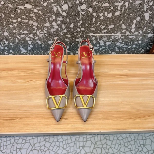 Valentino Women Beige Leather Pointed Pumps product photo