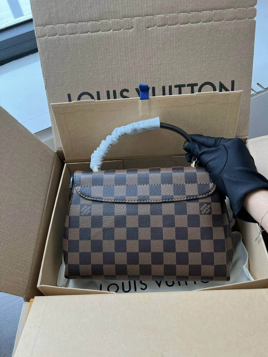 Louis Vuitton Croisette Brown Handbags 25.5 cm product view 8