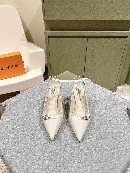 Louis Vuitton Women White Leather Pointed Slingback Heels product photo