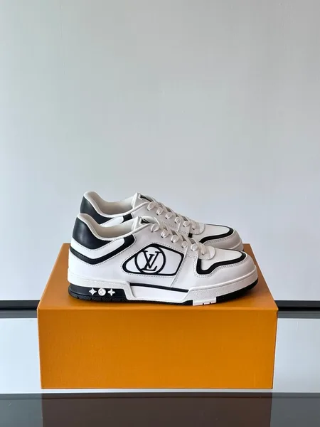 Louis Vuitton Men White Black Leather Sneakers product photo