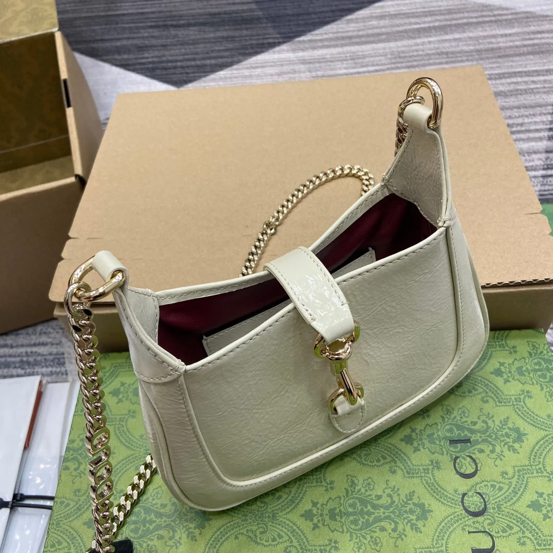 Gucci Jackie Notte Mini Bag 19 In White Cracked Lacquer Calfskin Gold Hardware product view 4