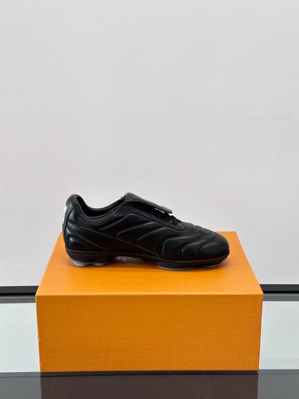 Louis Vuitton Men Sneakers — Black with Outlined LV Detail product view 6