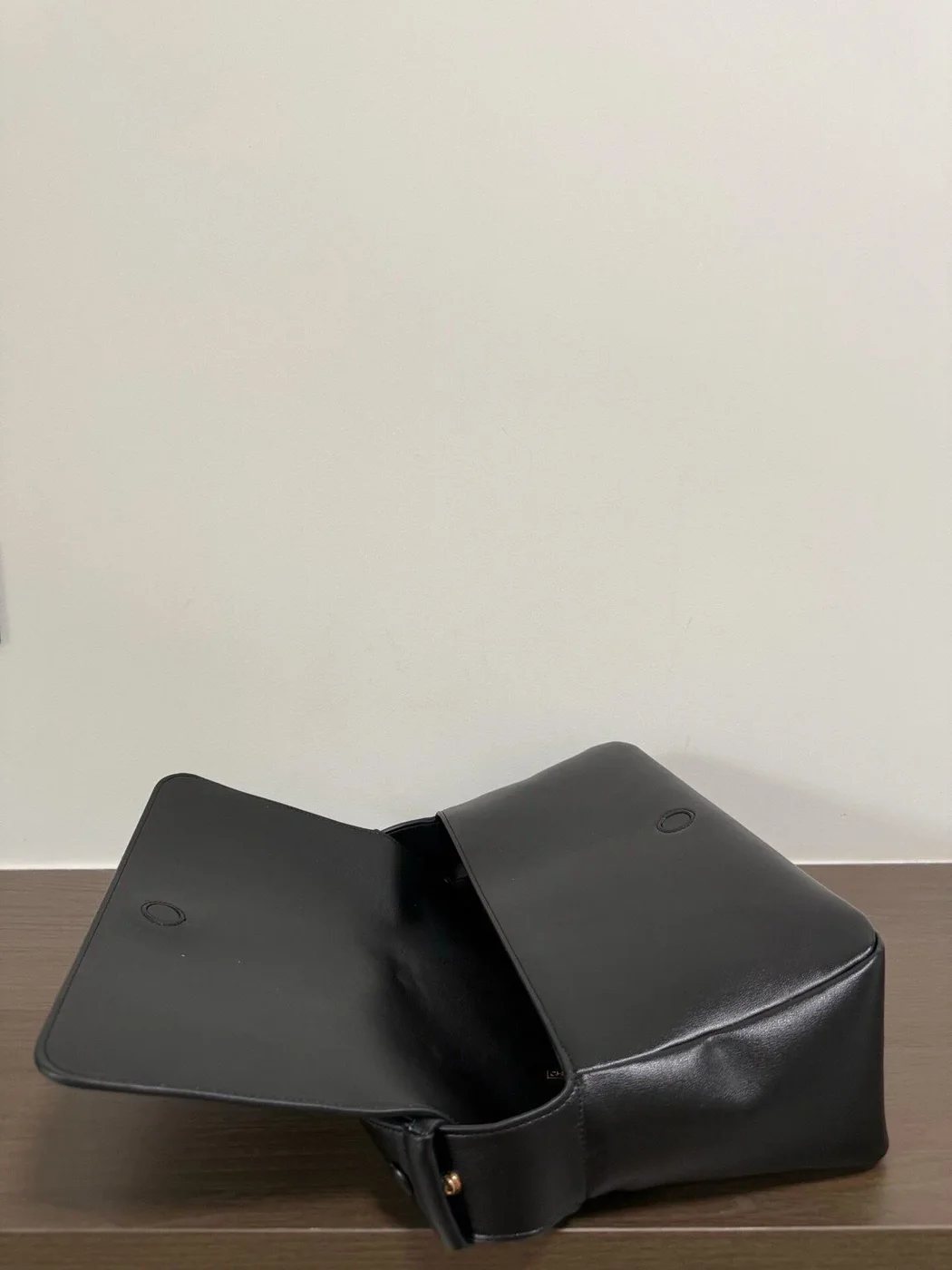 Chanel Spring Summer 2026 Messenger Bag Lambskin product view 2