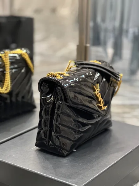 Saint Laurent ‘Loulou Medium’ shoulder bag product view 2