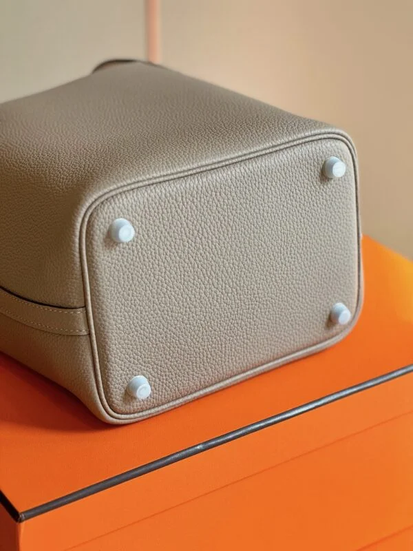 Hermès Picotin 18 Gray togo leather Silver Hardware Bag product view 7