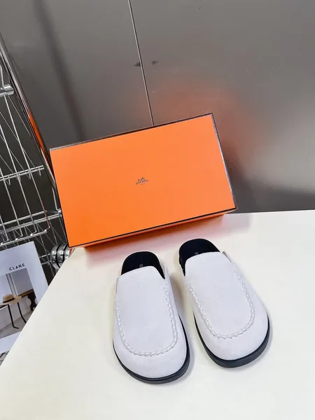 Hermès Women White Suede Leather Slippers product photo