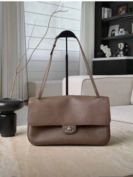 Chanel Maxi Flap 2026 Collection Bag product photo