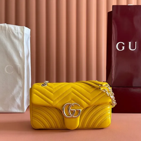 Gucci GG Marmont Bag 26 In Yellow Lambskin product photo