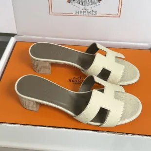 Hermès Oran Heeled Sandals — Cream with Dark Insoles product photo