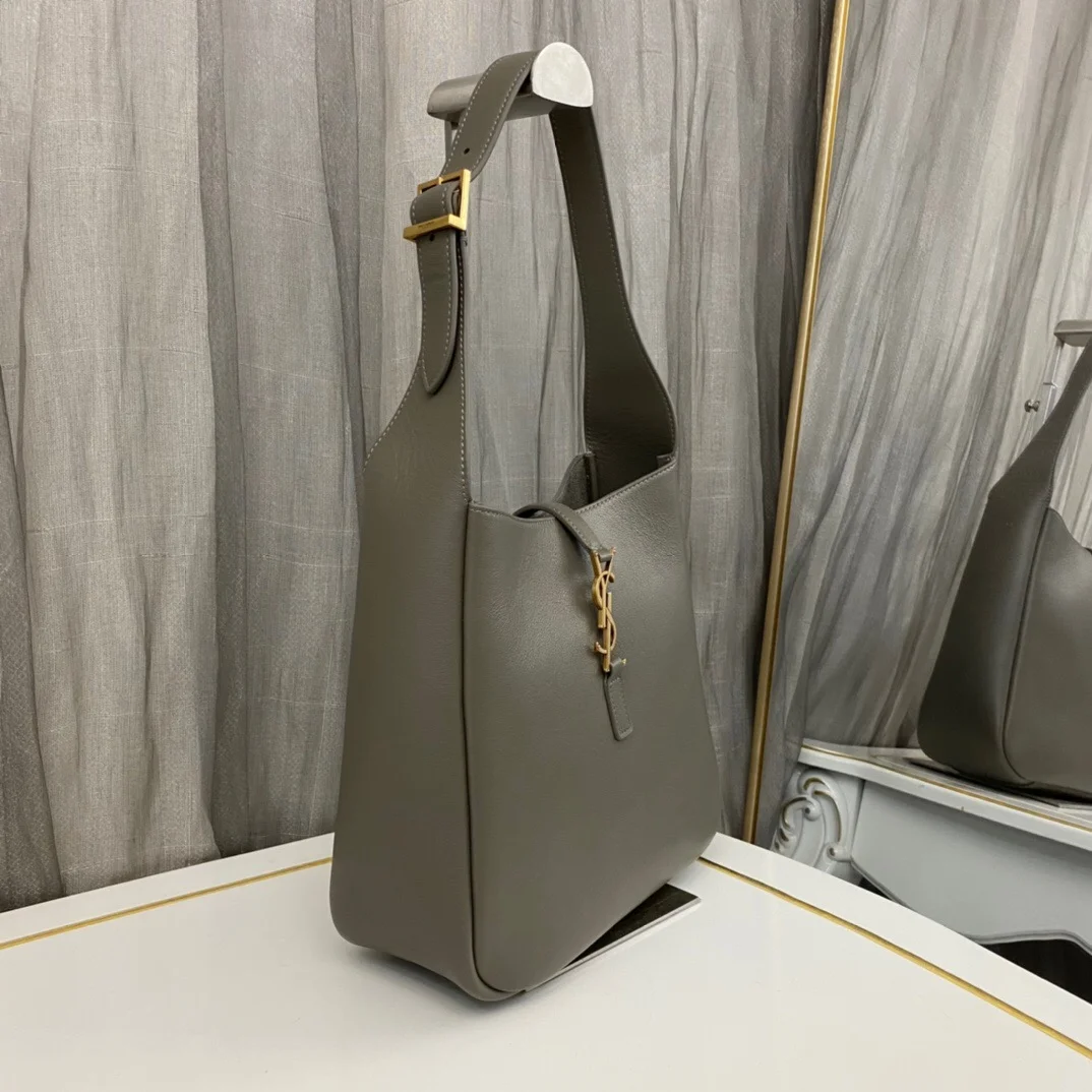 Saint Laurent Le 5 à 7 Supple Hobo Bag product view 3