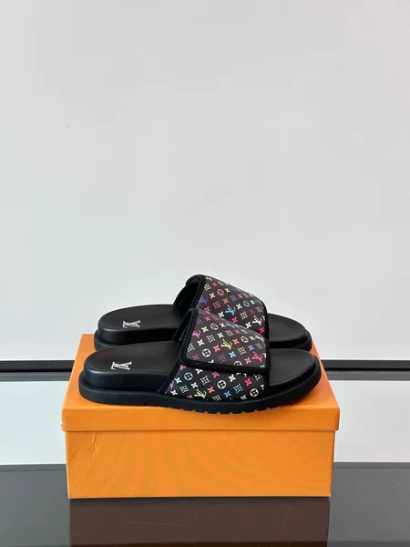 Louis Vuitton Men Black Canvas Multicolor Print Slides product photo