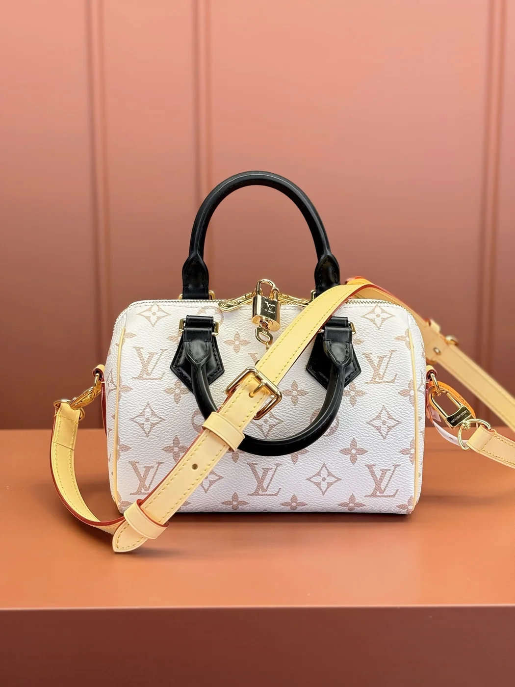 Louis Vuitton Monogram Dune Speedy Bandoulière 20 Bag product view 1