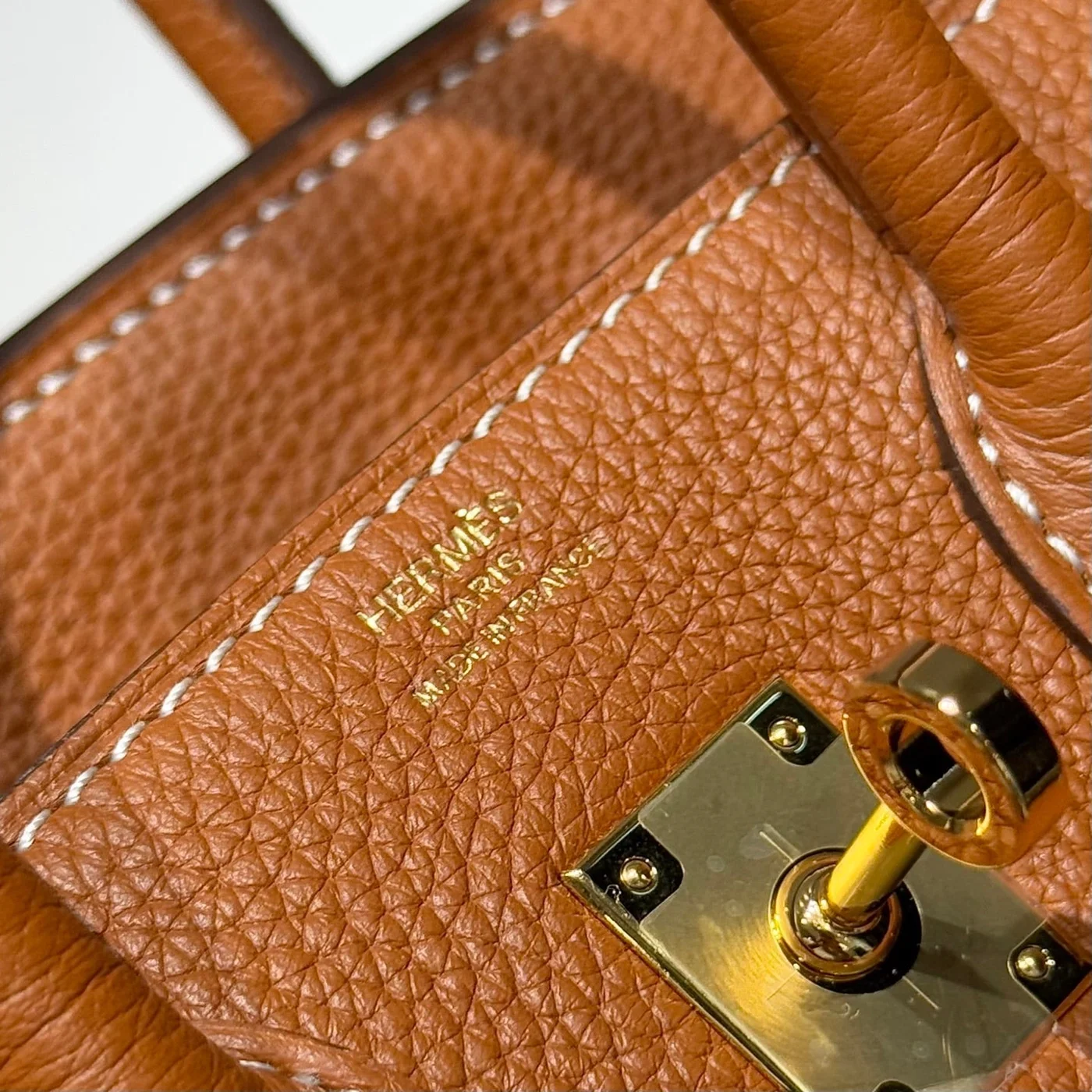 Hermès 25S Medium Birkin 25 In Burnt Orange Calfskin Gold Hardware Bag product view 5