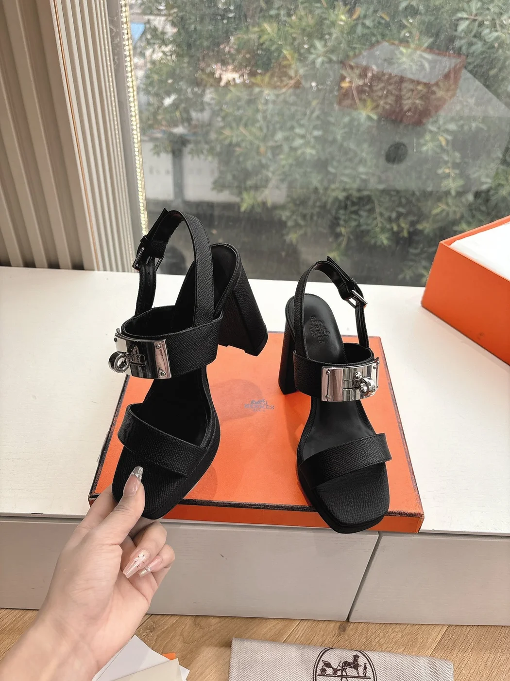 Hermès Women Black Leather Sandals — Wide-Strap Slingback product view 2