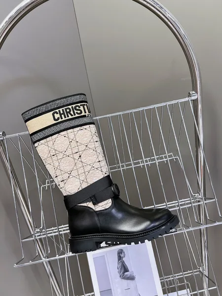 Dior D-Major Boots in black and beige product view 3