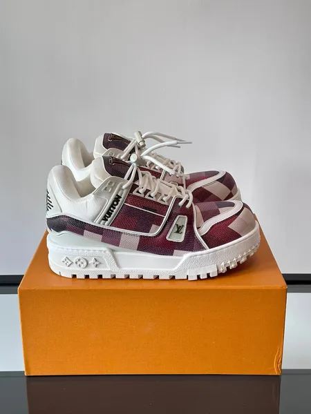 Louis Vuitton Men Burgundy Canvas White Leather Sneakers product photo