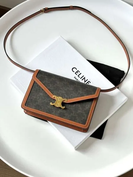 Celine Woc Triomphe Gold Plated Handbag 22x15cm product photo