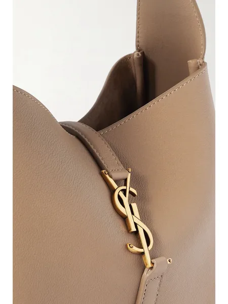 Saint Laurent Le 5 à 7 Supple leather shoulder bag product view 3