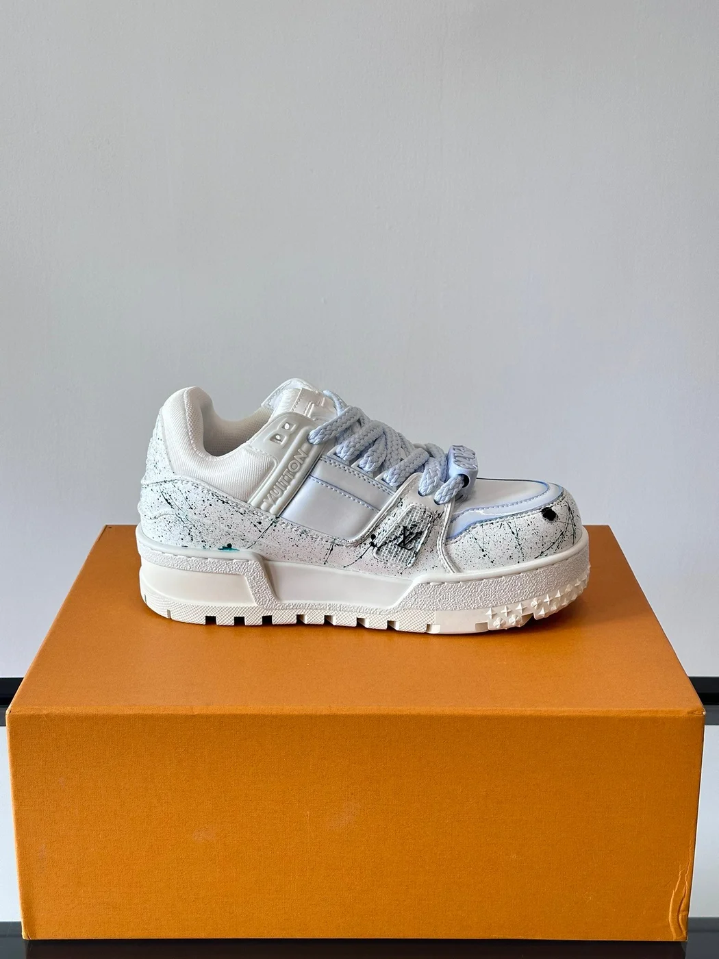 Louis Vuitton Men White Leather Painted Sneakers product view 6