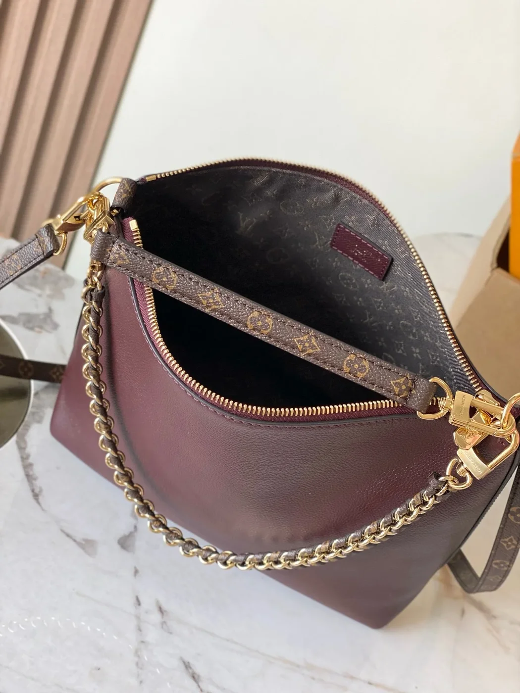 Louis Vuitton Multipass Monogram Rouge Bag product view 9
