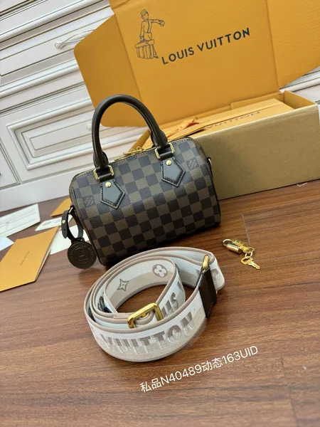 Louis Vuitton Alma Bag Brown Damier with Pale Strap product view 7