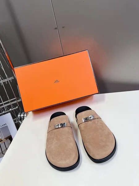 Hermès Women Beige Suede Leather Slippers product photo