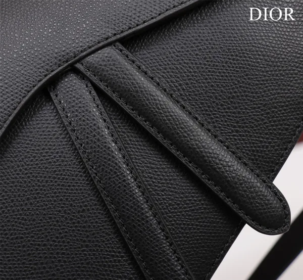 Dior Saddle Handbags Black With Lock Yellow Gold 25x20x6.5 cm product view 5