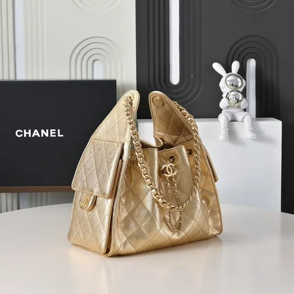 Chanel 25 Small Gold, Gold hardware Bag product view 9