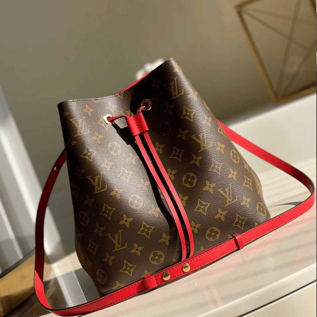 Louis Vuitton NeoNoe Handle Red Handbags Monogram 26x22x27cm product view 1